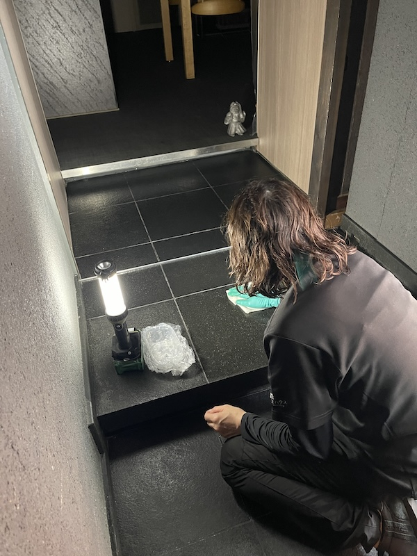 横浜市　石材床のコーティング