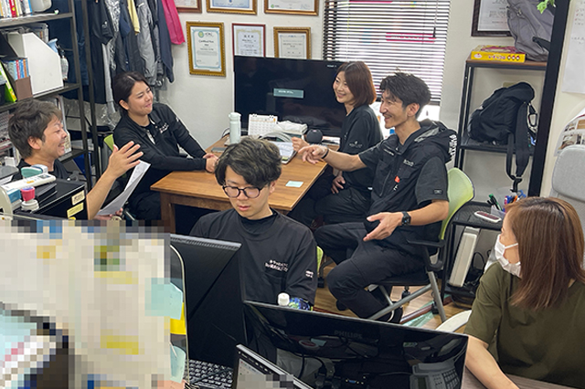 技術・人柄に自信ありの男女スタッフ在籍